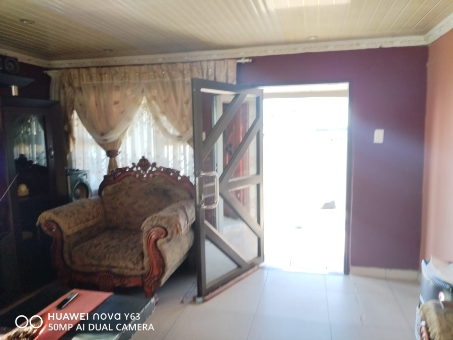 3 Bedroom Property for Sale in Scenery Park Eastern Cape